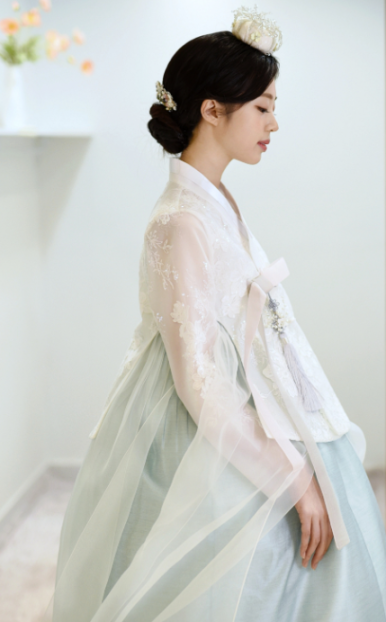 테힐라한복 이미지