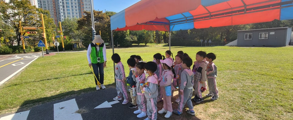 우성예닮유치원 이미지