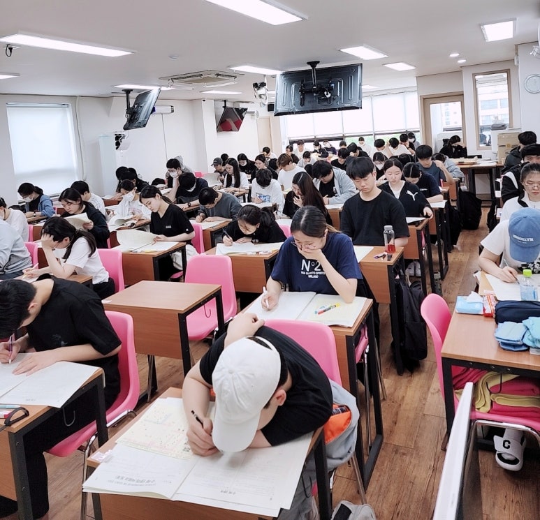 학고재독서실 이미지