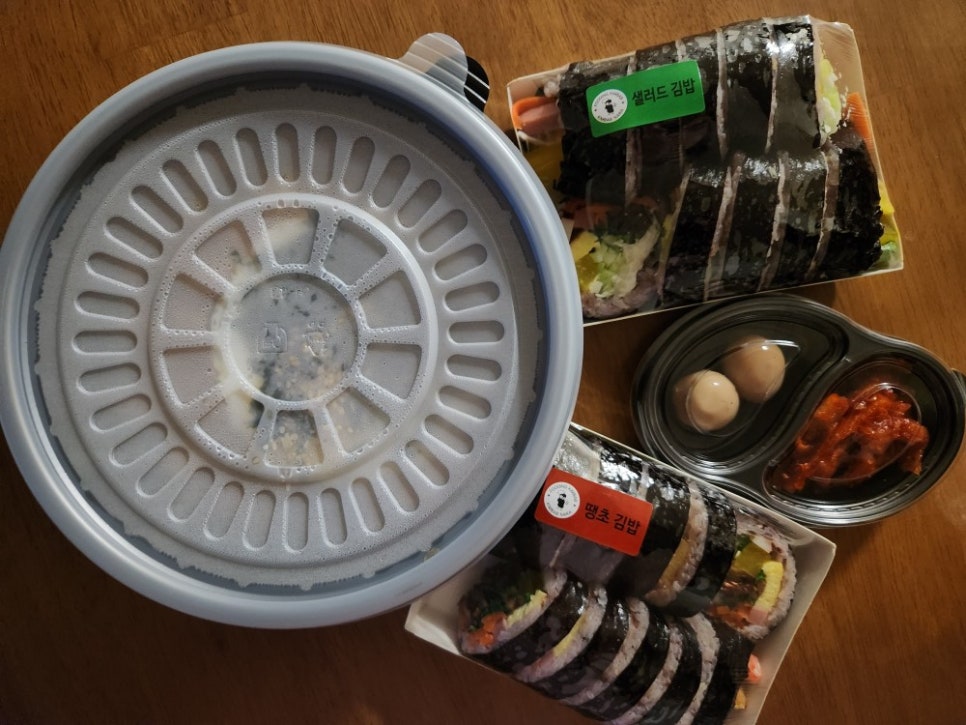 딜리버리푸딩김밥 이미지