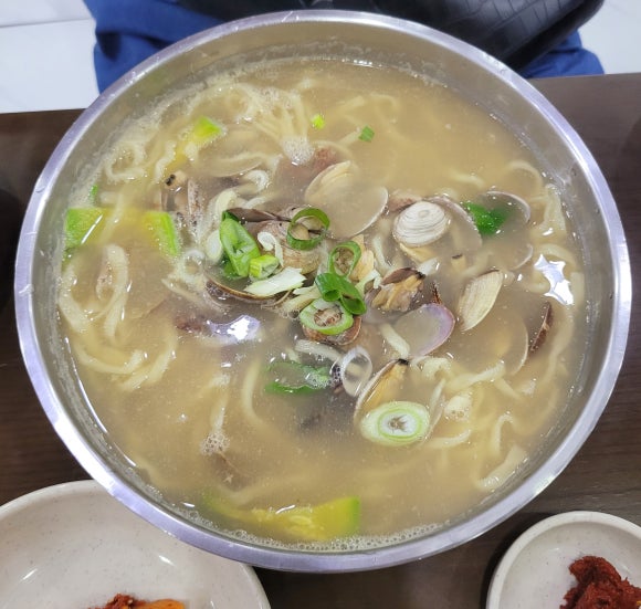 교동바지락칼국수 이미지