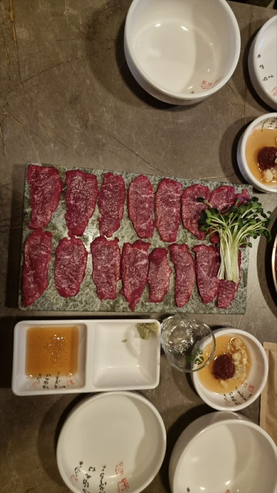 야당뭉티기 이미지