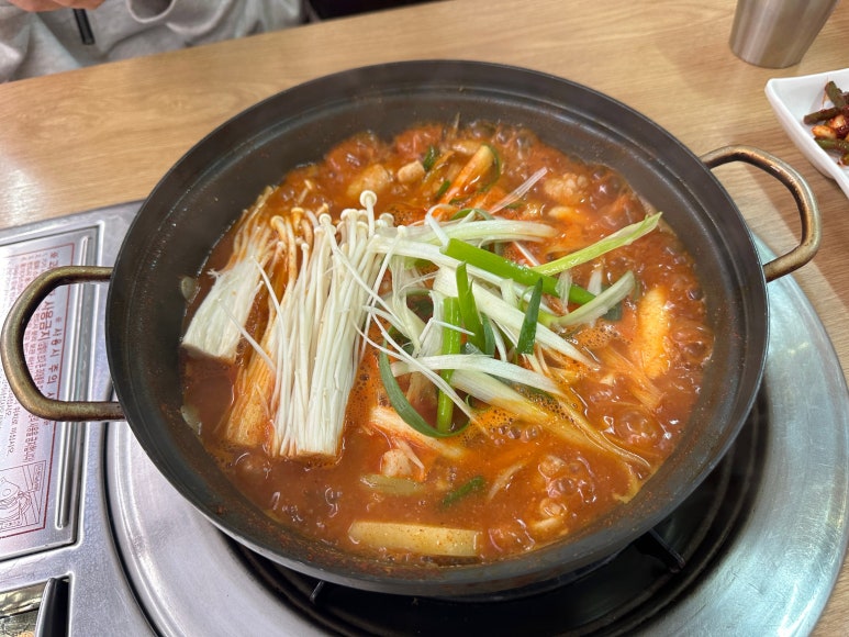 이선생 곱도리탕 이미지