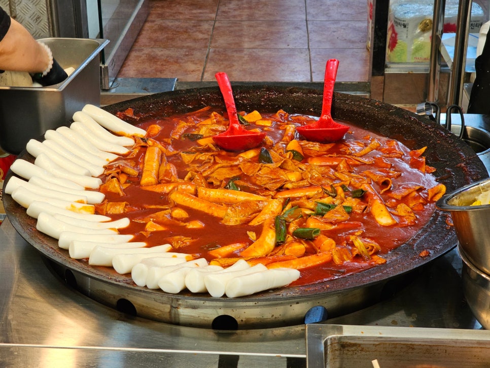분식도 있지만 과일집이야 이미지