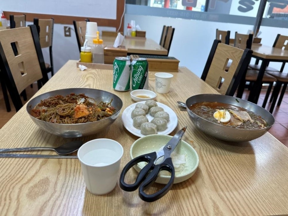 전통밀면 이미지