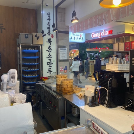 크리스피크림 도넛 왕십리역사점 이미지