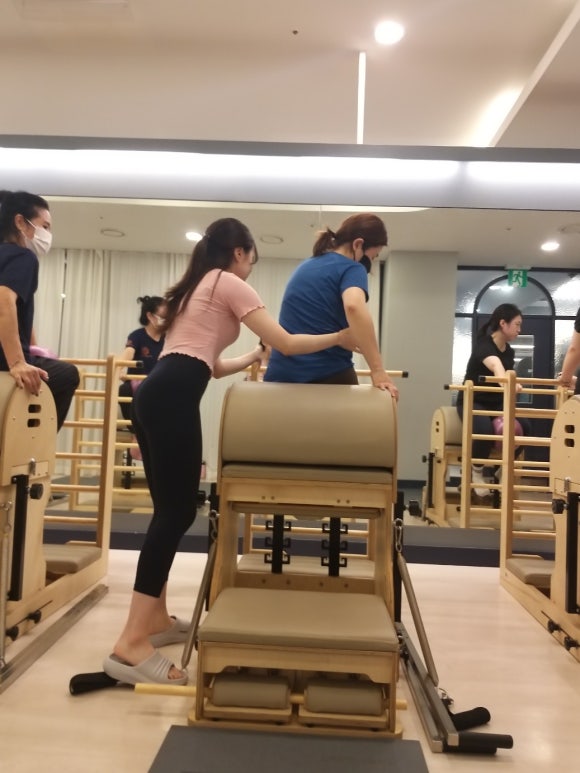오버탑휘트니스헬스골프필라테스 이미지