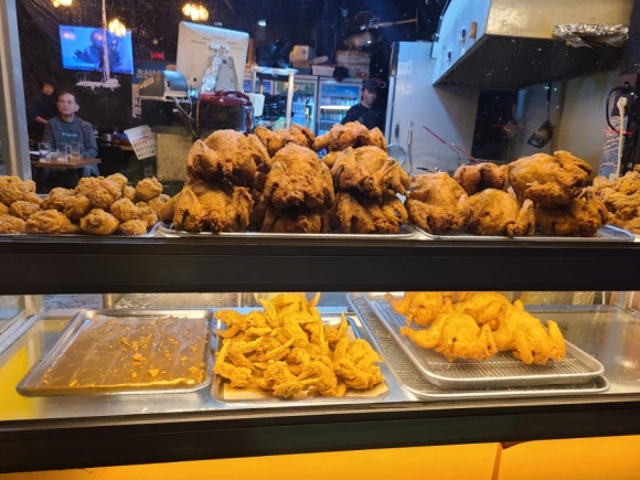 공룡통닭 아현점 사진 8