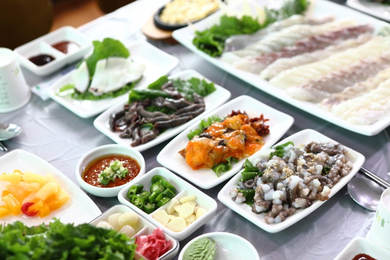 소문난자연산횟집 이미지