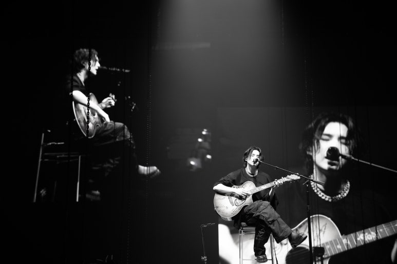 D - TOUR 이미지