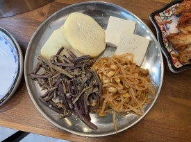 진짜무쇠삼겹청주 이미지