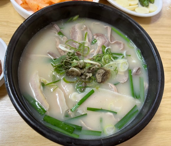 연창돼지국밥 이미지