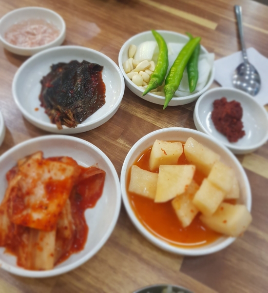 대경돼지국밥 이미지