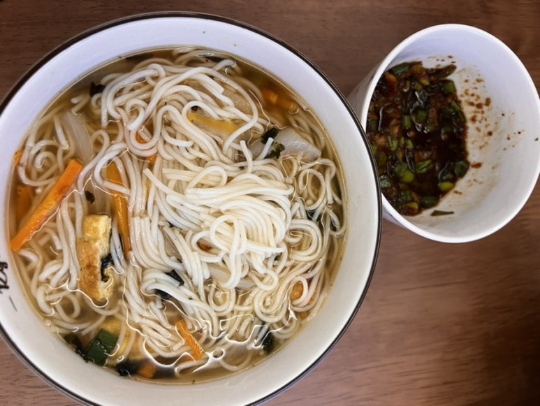오늘잔치국수 이미지