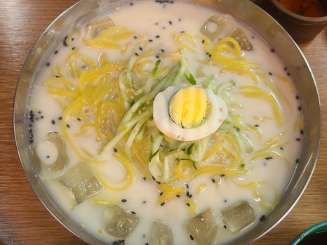 황금반점 이미지