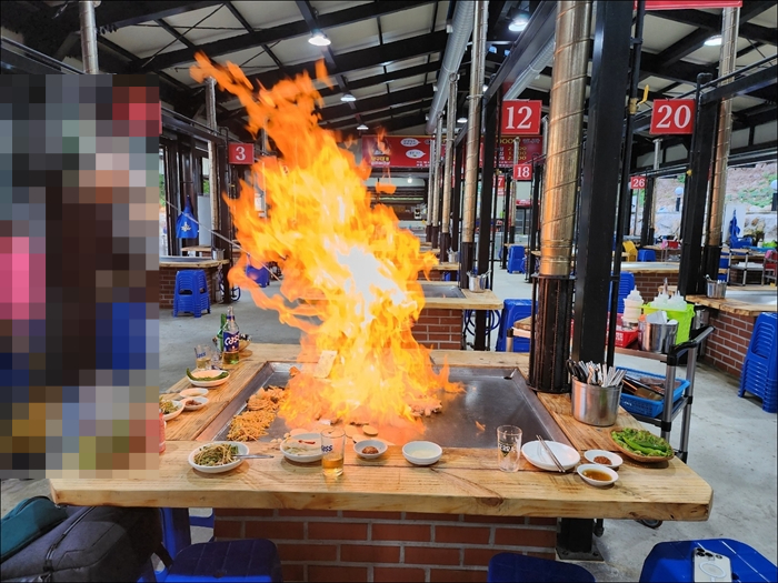 당구대통철판삼겹살 이미지
