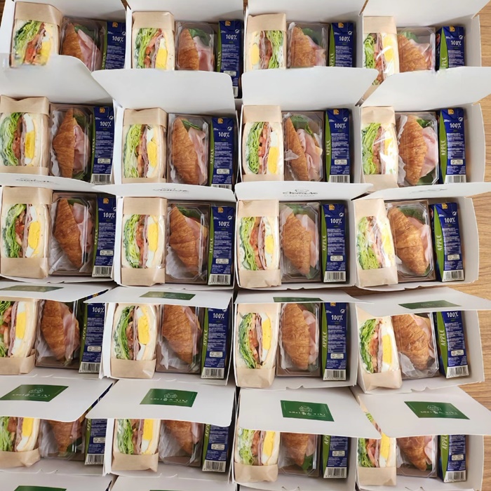 맛더하기키친 이미지
