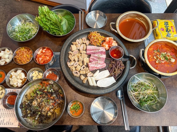 고기반막창반 이미지