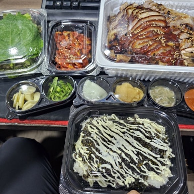 경이로운족발 이미지
