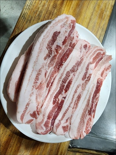 당구대통철판삼겹살 이미지