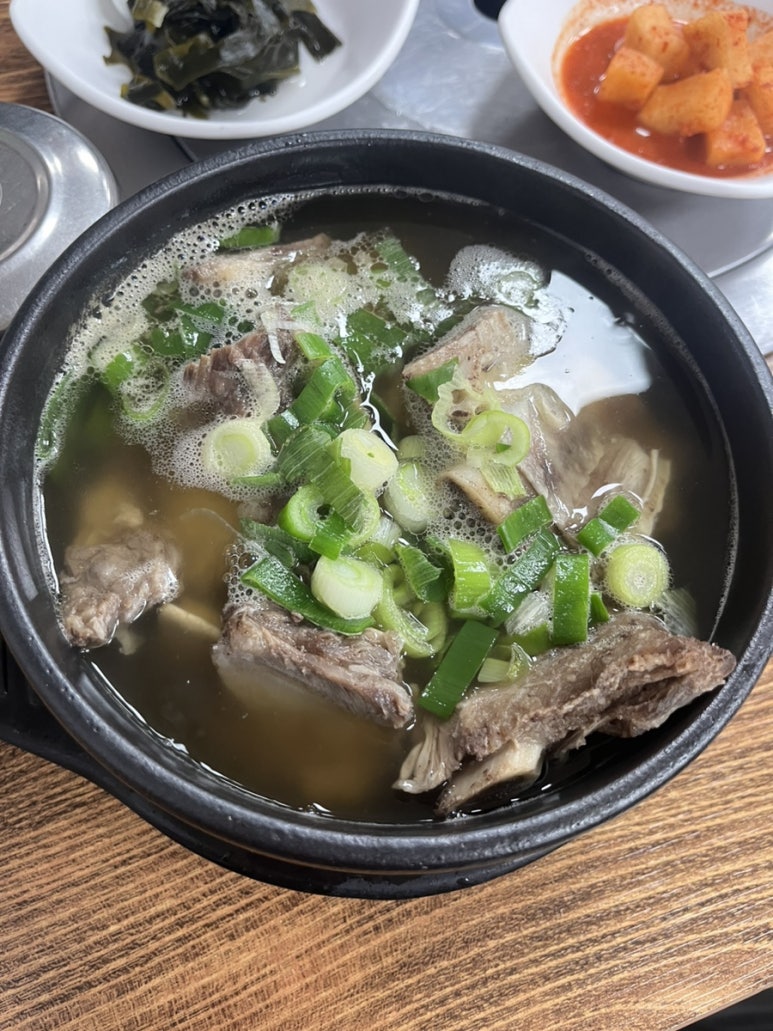 고기와갈비탕 이미지