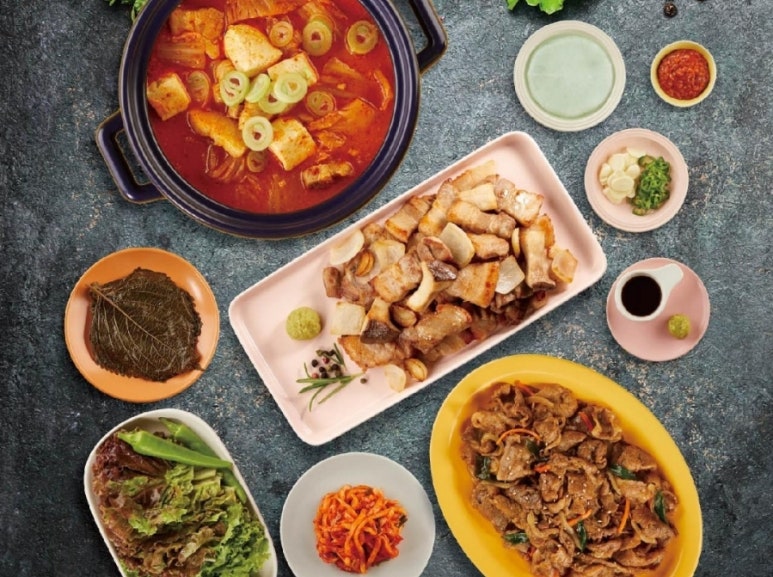 꼬꼬방집으로삼겹 이미지