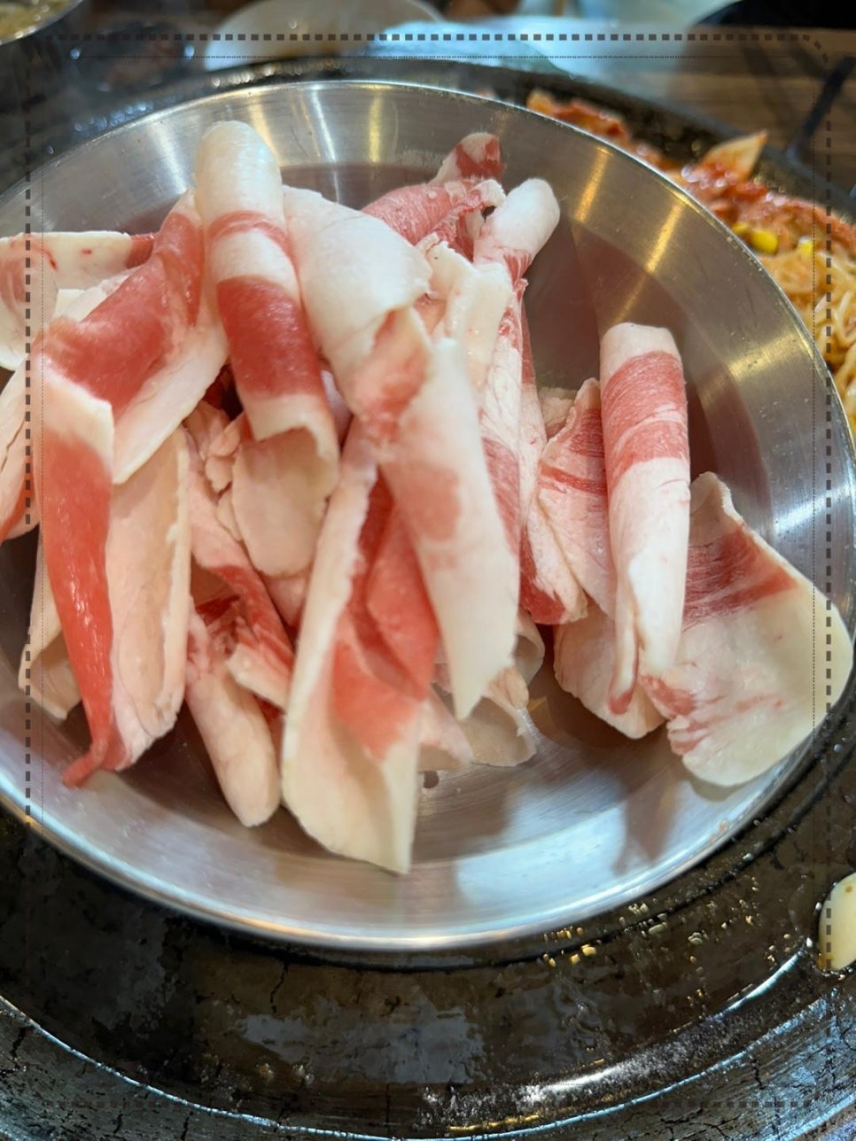 엉뚱한삼겹살 이미지