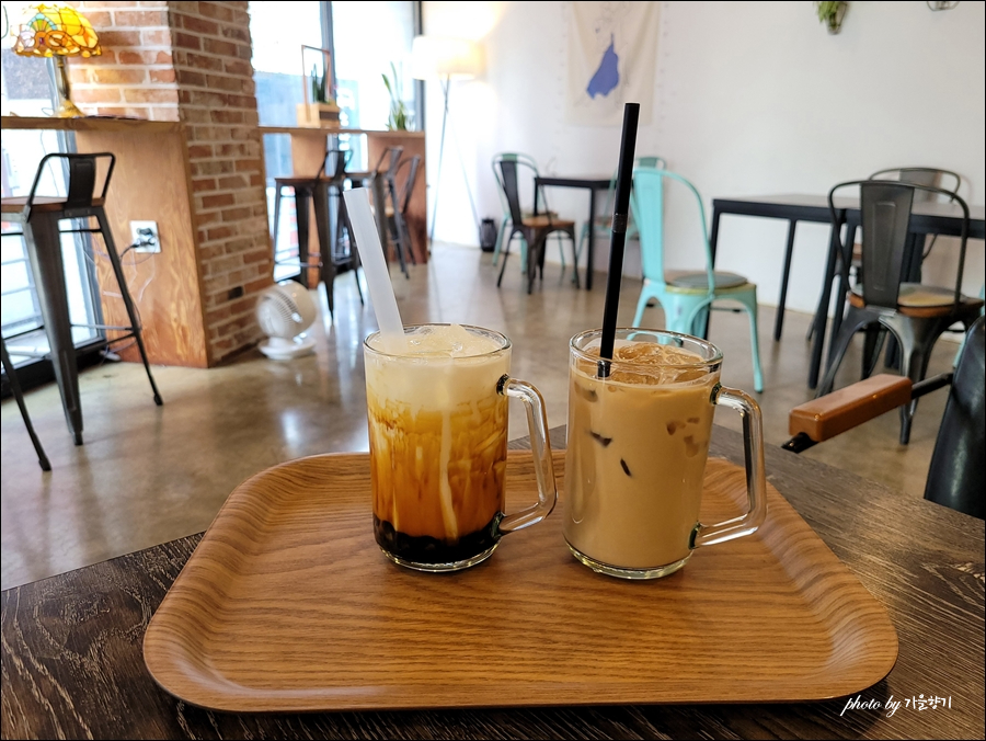 진 해물칼국수 보쌈 이미지