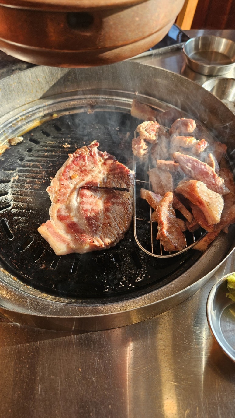 뻥쟁이네 이미지