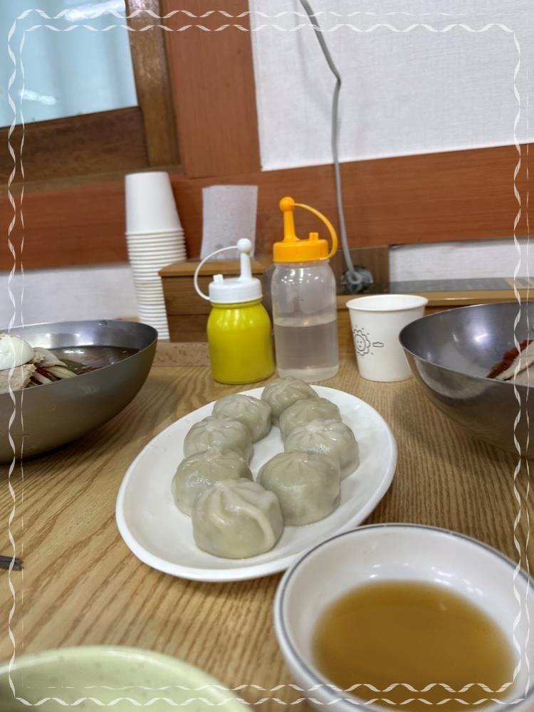 전통밀면 이미지