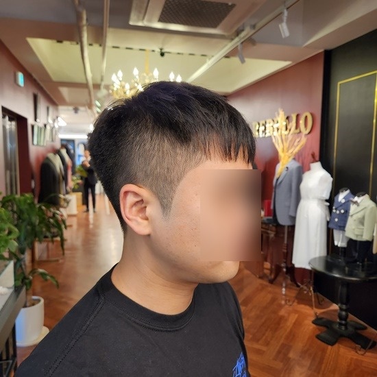 리벨로바버샵 이미지