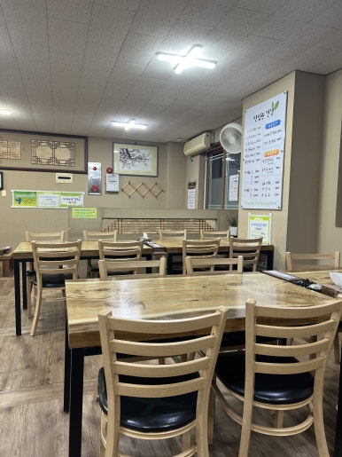 밀가손칼국수 이미지