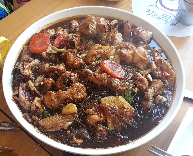 첫눈에찜닭&안동하회탈찜닭 이미지