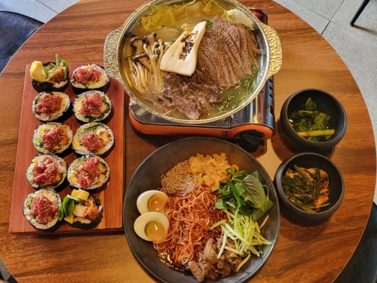 꼬릿집 이미지