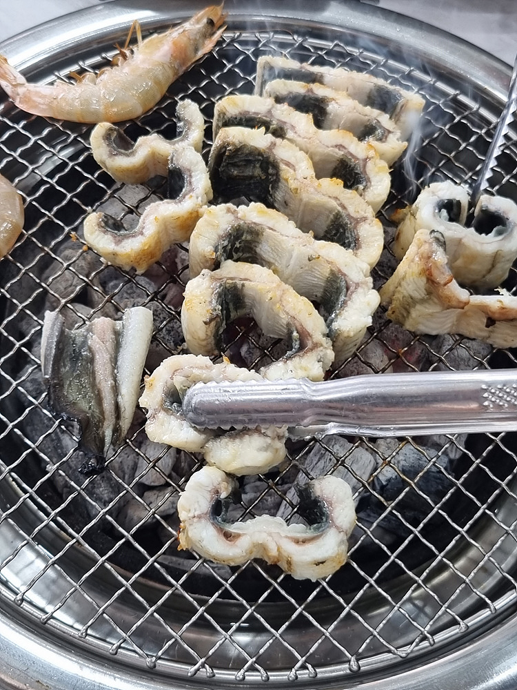 미친장어 이미지