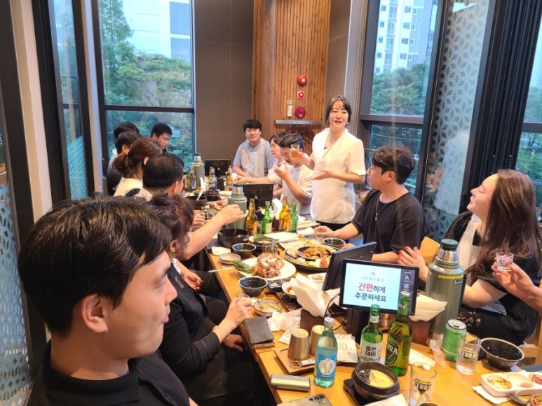 (주)꿈을 실현하는 사람들 아몽즈커피 이미지
