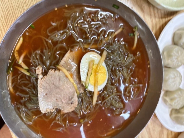 전통밀면 이미지