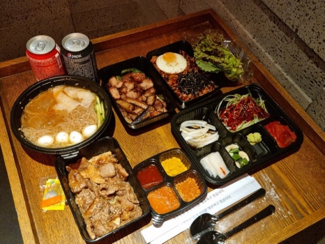 푸줏간삼겹돼지고기배달 이미지