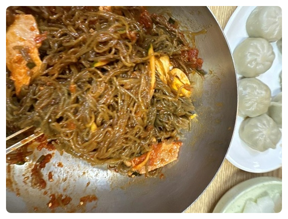전통밀면 이미지