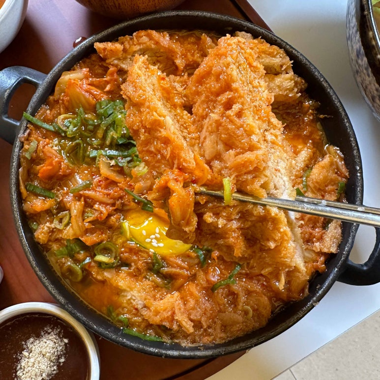 담돈까스 이미지