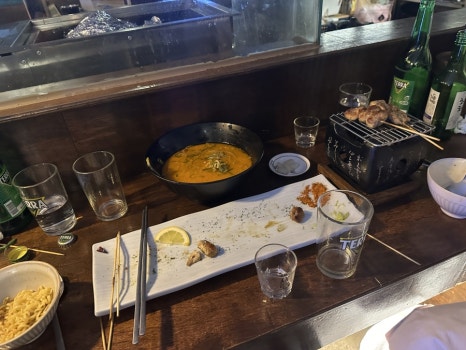 꼬치굽남 이미지