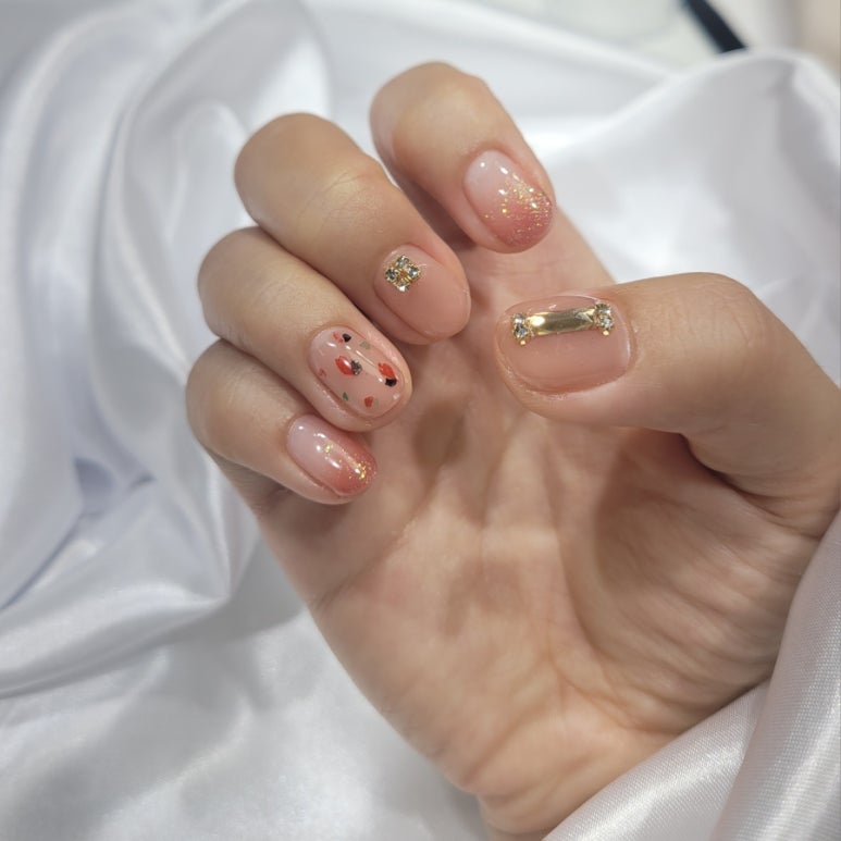 라르네일 이미지