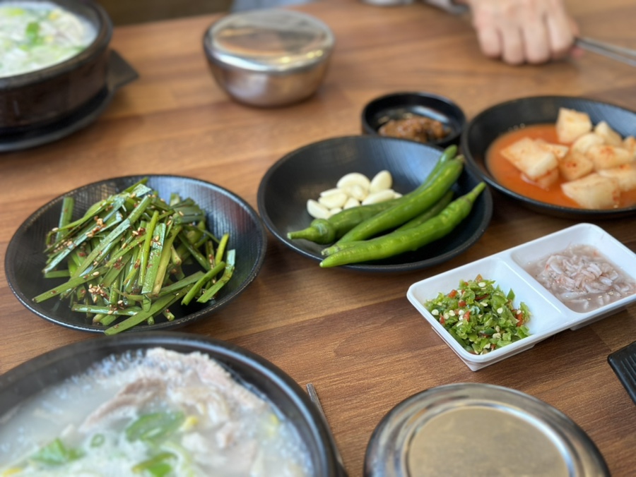 원돼지국밥옥계점 이미지