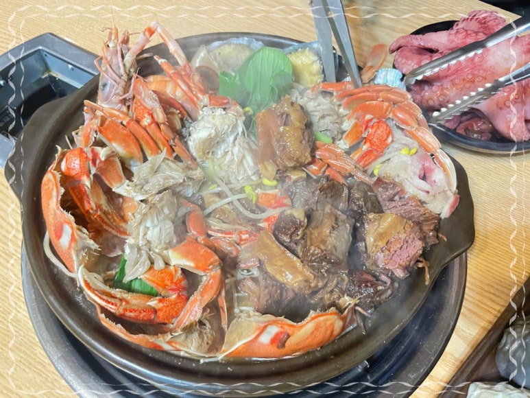가마솥김치전골 이미지