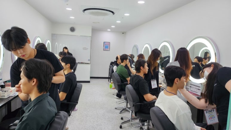 콘티헤어 이미지