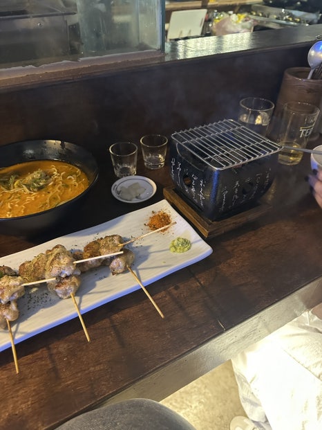 꼬치굽남 이미지