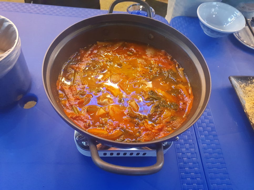멸치집 이미지