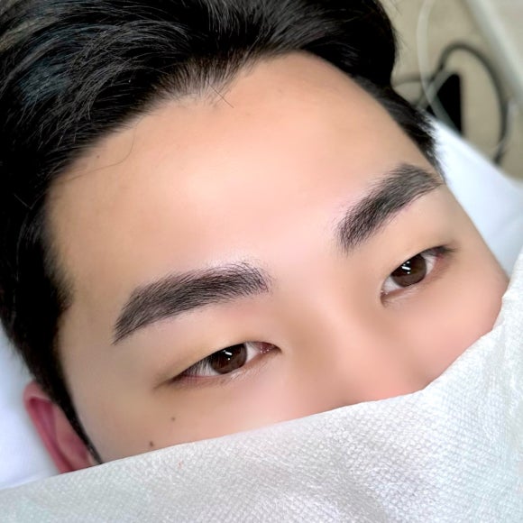 수지브로우 이미지