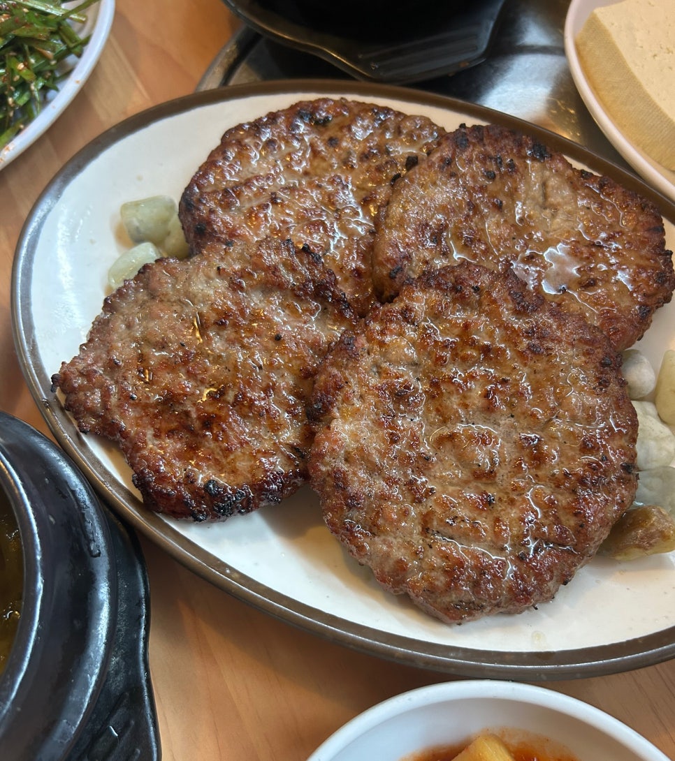 담양참숯돼지갈비떡갈비 이미지