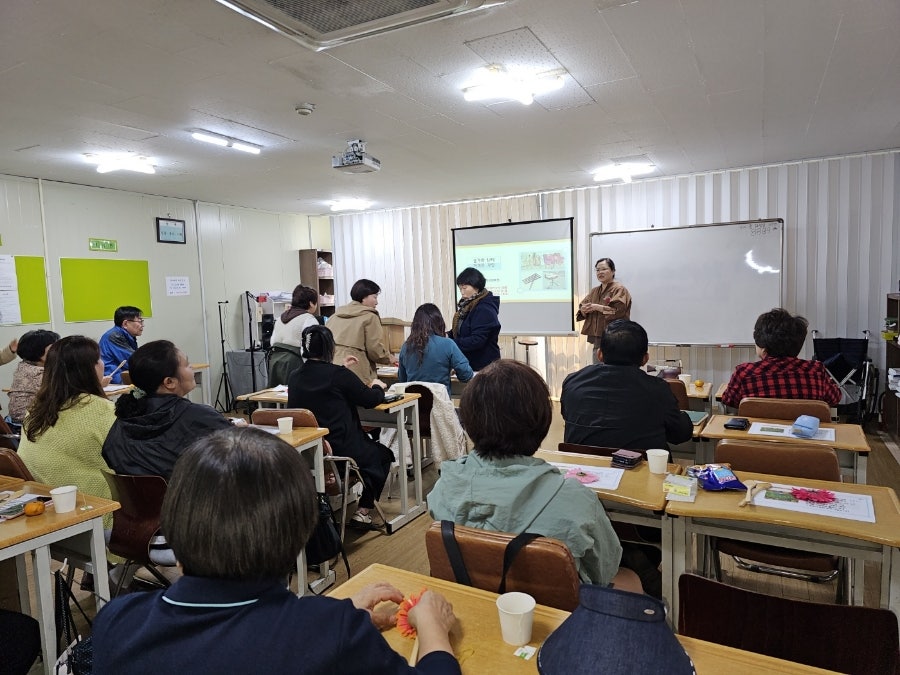 푸른요양보호사교육원 이미지